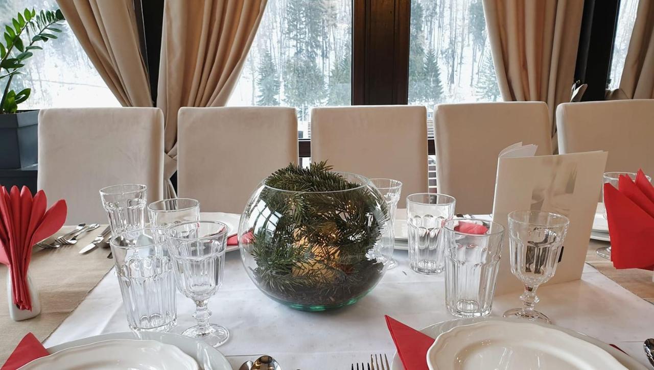 Hotel Regina Sinaia Luaran gambar