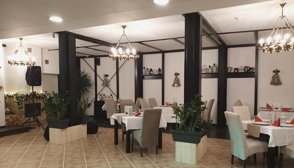 Hotel Regina Sinaia Luaran gambar